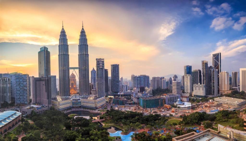 Kuala Lumpur International Hotel Exterior foto